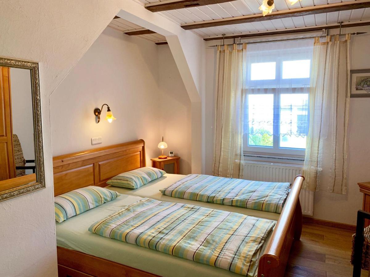 Villa-Rosengarten-Ferienwohnung-Baumhaus-Mit-Seeblick Sassnitz Exteriér fotografie