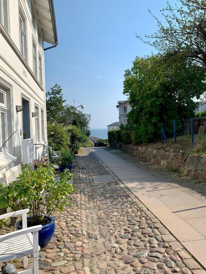 Villa-Rosengarten-Ferienwohnung-Baumhaus-Mit-Seeblick Sassnitz Exteriér fotografie